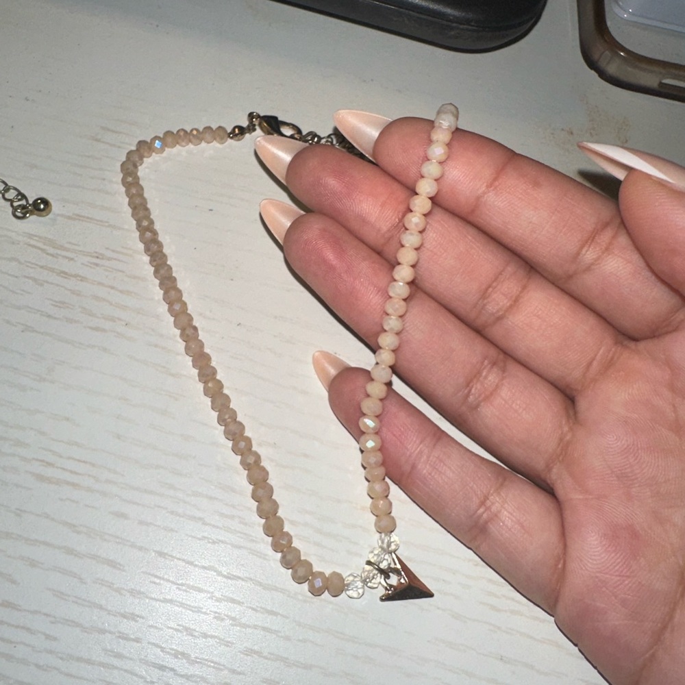 Adorable crystal choker necklace
